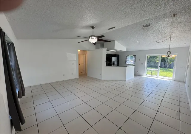 Photo 3 of Single family home for sale at 393 Walnut Ave, Orange City, FL 32763 | MLS# V4950936 | Listing updated on 2026-09-24