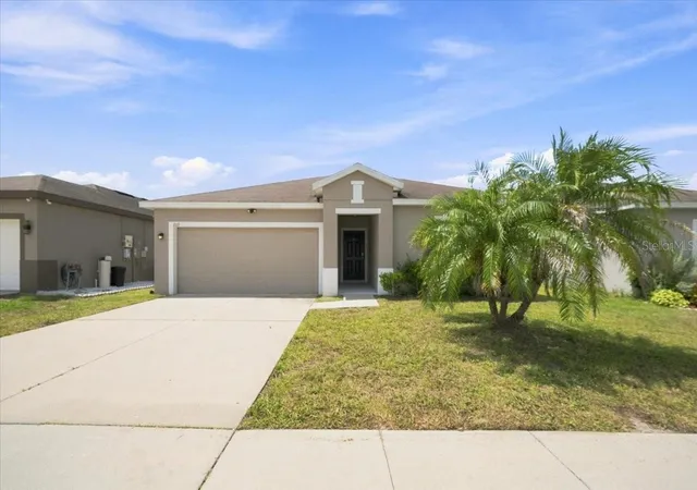 Photo 1 of Single family home for sale at 609 Lucerne Blvd, Winter Haven, FL 33881 | MLS# L4964609 | Listing updated on 2026-08-28