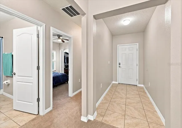 Photo 3 of Single family home for sale at 609 Lucerne Blvd, Winter Haven, FL 33881 | MLS# L4964609 | Listing updated on 2026-08-28