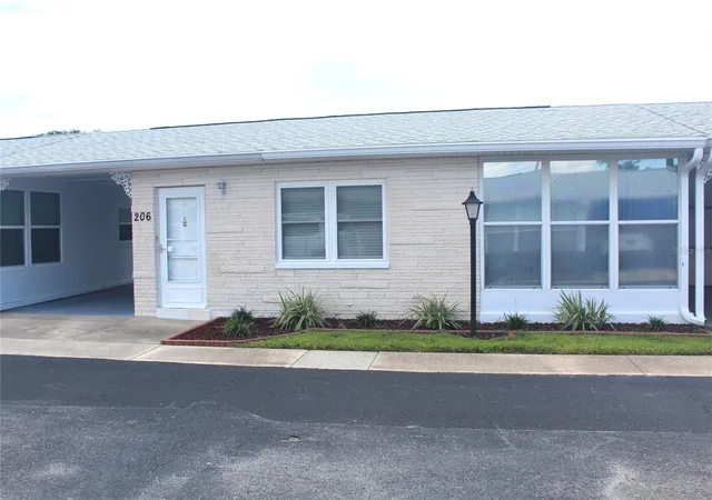 Condo for sale at 12400 Park Blvd #206, SEMINOLE, FL 33772 | MLS# TB8542949