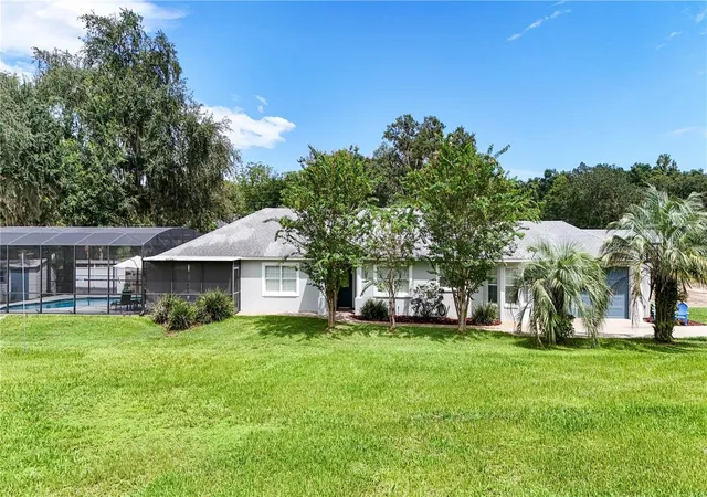 Photo 3 of Single family home for sale at 19923 W Eldorado Dr, Eustis, FL 32736 | MLS# G5117026 | Listing updated on 2026-08-29