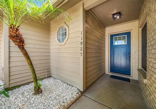 Photo 4 of Single family home for sale at 11925 Cedarfield Dr, Riverview, FL 33579 | MLS# TB8542961 | Listing updated on 2026-09-17
