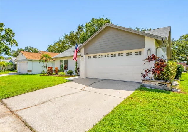 Photo 3 of Sale Pending at 4016 103rd Avenue N, Clearwater, FL 33762 | MLS# TB8542963 | Listing updated on 2026-10-03