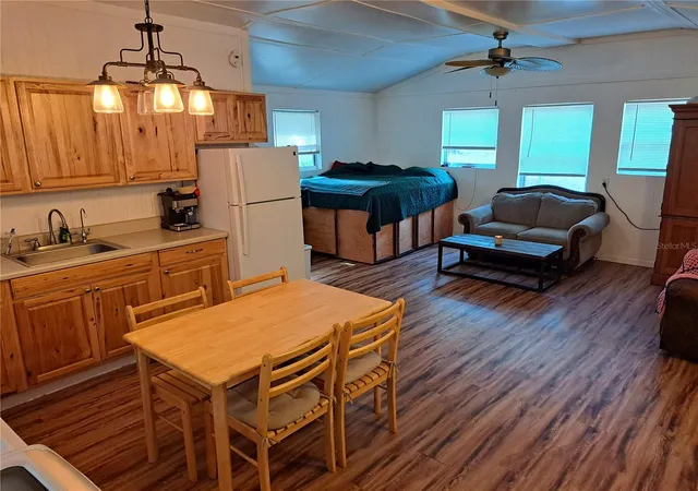 Photo 4 of Single family home for sale at 17010 Se 95Th St Rd, Ocklawaha, FL 32179 | MLS# OM731165 | Listing updated on 2026-09-22