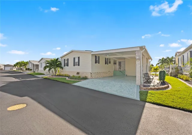 Photo 1 of Manufactured home for sale at 39 Emden Cir, Punta Gorda, FL 33950 | MLS# C7530040 | Listing updated on 2026-09-27