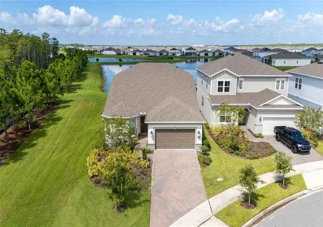 Photo 1 of Single family home for sale at 10364 Shive Is Ct, Orlando, FL 32827 | MLS# S5156423 | Listing updated on 2026-09-06