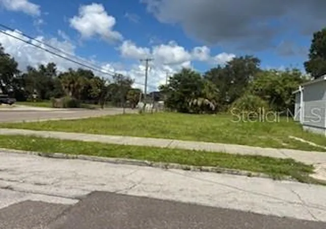 Photo 1 of Sale Pending at 2222 E 4th Ave, Tampa, FL 33605 | MLS# G5117029 | Listing updated on 2026-09-04