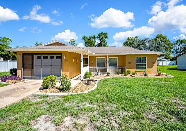 Photo 3 of Single family home for sale at 3535 Hartley Rd, Spring Hill, FL 34606 | MLS# W7888959 | Listing updated on 2026-09-17