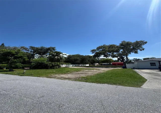 Photo 1 of Land for sale at 3918 West Bay Vista Ave, Tampa, FL 33611 | MLS# TB8542978 | Listing updated on 2026-08-28