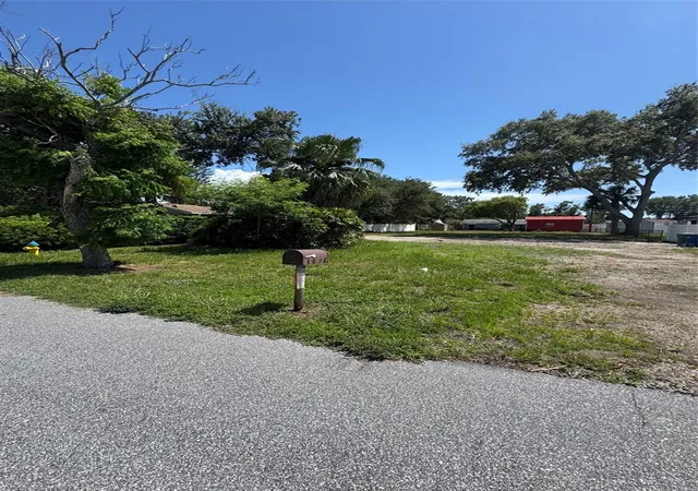 Photo 2 of Land for sale at 3918 West Bay Vista Ave, Tampa, FL 33611 | MLS# TB8542978 | Listing updated on 2026-08-28