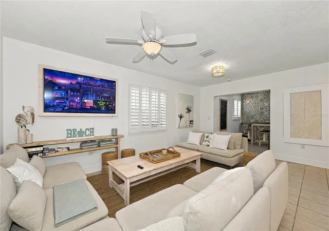 Photo 3 of Single family home for sale at 839 Florida Ave, Palm Harbor, FL 34683 | MLS# TB8542981 | Listing updated on 2026-10-02