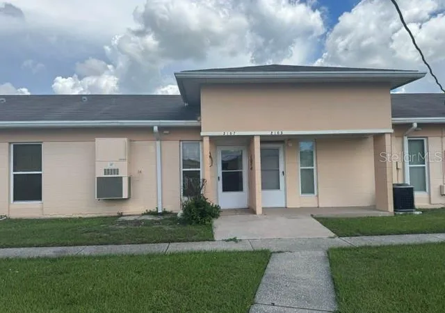Photo 2 of Single family home for sale at 2107 Club Cir, Lakeshore, FL 33854 | MLS# TB8542988 | Listing updated on 2026-09-20