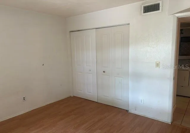 4th image of 3034 Eastland Blvd #D109, Clearwater, FL 33761 | MLS# TB8542996