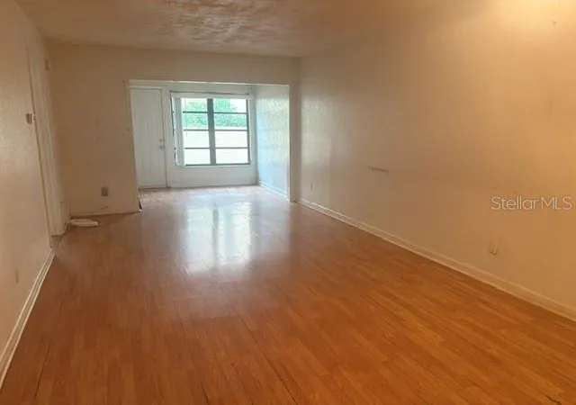 5th image of 3034 Eastland Blvd #D109, Clearwater, FL 33761 | MLS# TB8542996