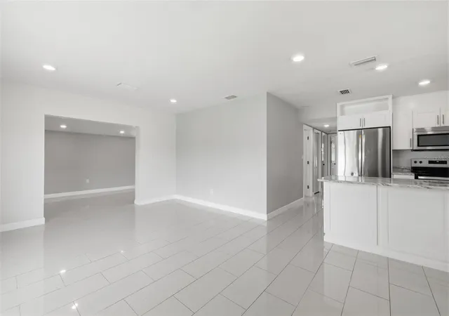Photo 3 of Single family home for sale at 7806 Tanglewood Ln, Tampa, FL 33615 | MLS# TB8543001 | Listing updated on 2026-10-06