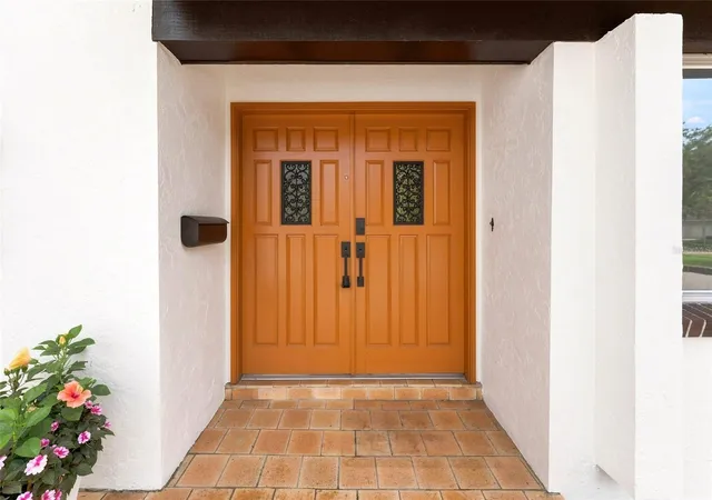 Photo 3 of Single family home for sale at 11735 Lipsey Rd, Tampa, FL 33618 | MLS# TB8543008 | Listing updated on 2026-09-29