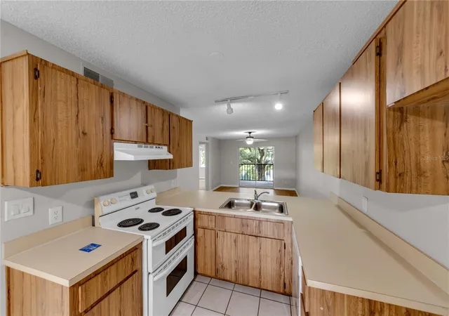 Photo 3 of Condo for sale at 11201 122nd Ave #146, Largo, FL 33778 | MLS# TB8543016 | Listing updated on 2026-10-06