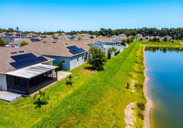 Photo 4 of Single family home for sale at 359 Macarthur St, Bartow, FL 33830 | MLS# P4939720 | Listing updated on 2026-09-05