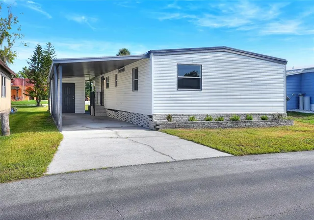 Photo 2 of Manufactured home for sale at 2055 S Floral Ave #55, Bartow, FL 33830 | MLS# B4902353 | Listing updated on 2026-10-04