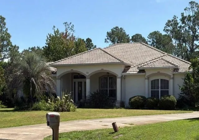 Photo 1 of Single family home for sale at 18 Webelo Pl, Palm Coast, FL 32164 | MLS# O6437027 | Listing updated on 2026-09-29