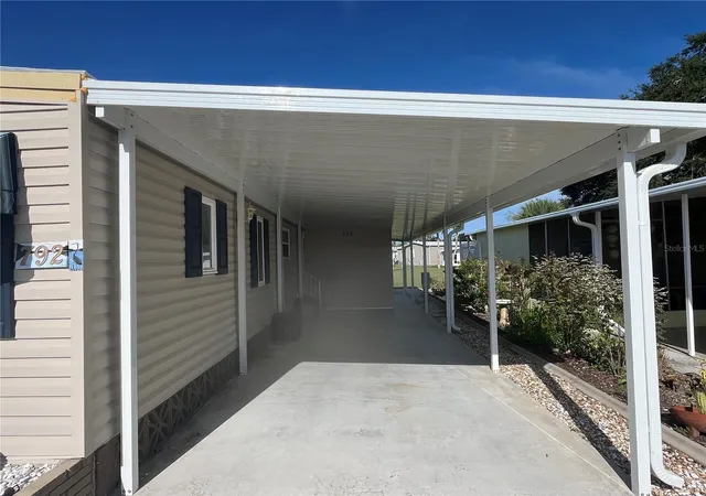 Photo 2 of Manufactured home for sale at 792 Grado Dr, Venice, FL 34285 | MLS# N6145514 | Listing updated on 2026-09-01