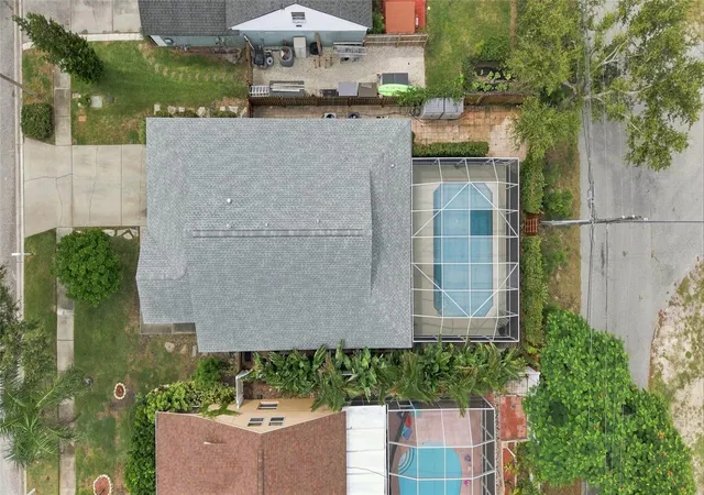 Photo 49 of Single family home for sale at 1702 Meadow Oak Ln, Tarpon Springs, FL 34689 | MLS# TB8543027 | Listing updated on 2026-08-31