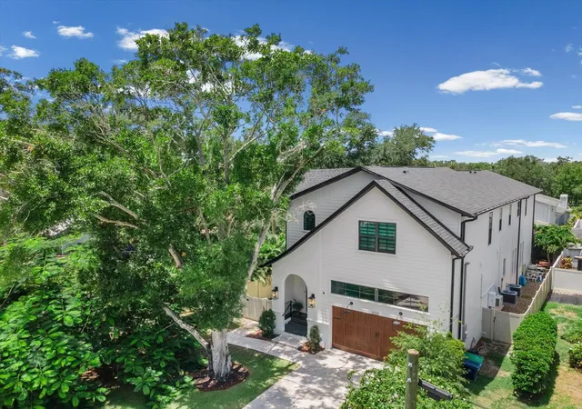 Photo 1 of Single family home for sale at 2123 S Cortez Ave, Tampa, FL 33629 | MLS# TB8543031 | Listing updated on 2026-10-24