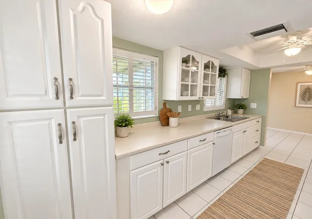 Photo 4 of Single family home for sale at 4359 Great Lakes Dr N, Clearwater, FL 33762 | MLS# TB8543032 | Listing updated on 2026-09-17