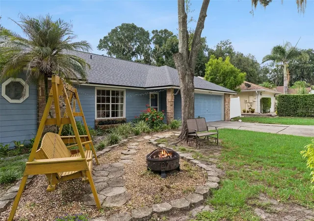 Photo 1 of Single family home for sale at 217 Harbor Dr, Winter Garden, FL 34787 | MLS# O6437038 | Listing updated on 2026-08-31