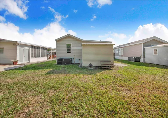 Photo 3 of Manufactured home for sale at 475 Pine Loop, Frostproof, FL 33843 | MLS# L4964615 | Listing updated on 2026-08-28