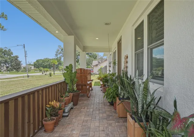 Photo 3 of Single family home for sale at 9420 Waldstrasse Ct, Orlando, FL 32824 | MLS# O6437040 | Listing updated on 2026-10-12