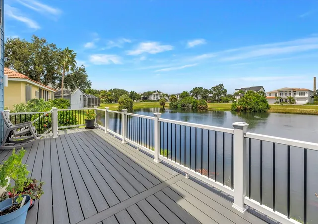 Photo 3 of Single family home for sale at 2111 Harbour Watch Dr, Tarpon Springs, FL 34689 | MLS# W7888970 | Listing updated on 2026-09-20