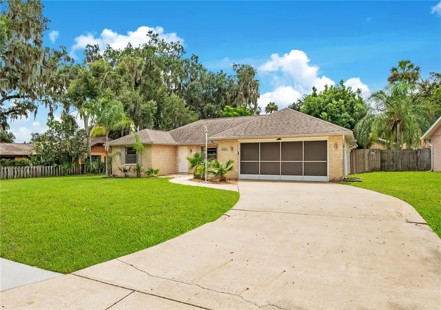 Photo 3 of Single family home for sale at 605 Boars Head Dr, Port Orange, FL 32127 | MLS# V4950945 | Listing updated on 2026-10-08