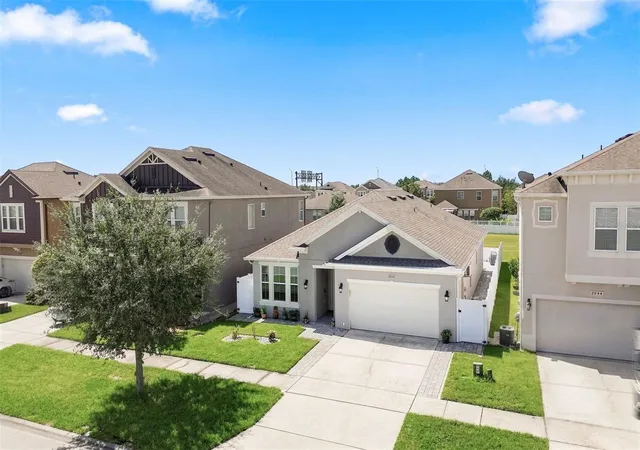 Photo 3 of Single family home for sale at 2050 Beacon Landing Cir, Orlando, FL 32824 | MLS# O6437060 | Listing updated on 2026-09-12