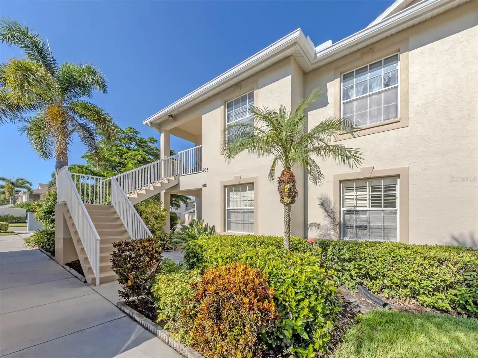 Listing Photo 2 - Condo for sale in 503 Auburn Lakes Cir located at 503 Auburn Lakes Cir, Venice, FL 34292 - Unit #503