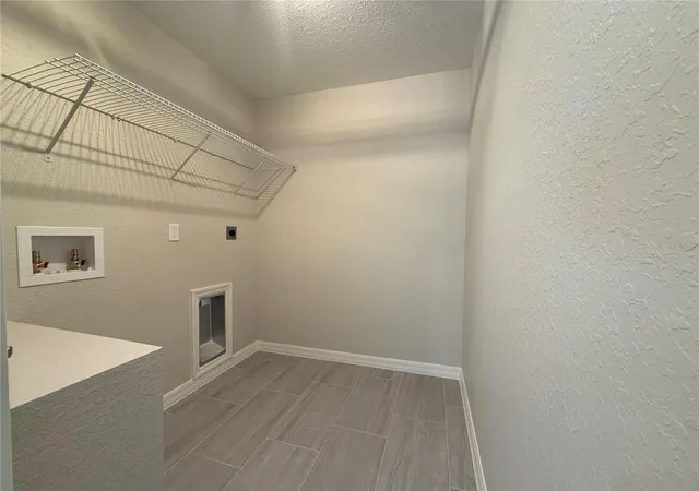 Photo 4 of Sale Pending at 600 Nw Ridgewood Rd, Dunnellon, FL 34431 | MLS# OM731201 | Listing updated on 2026-08-31
