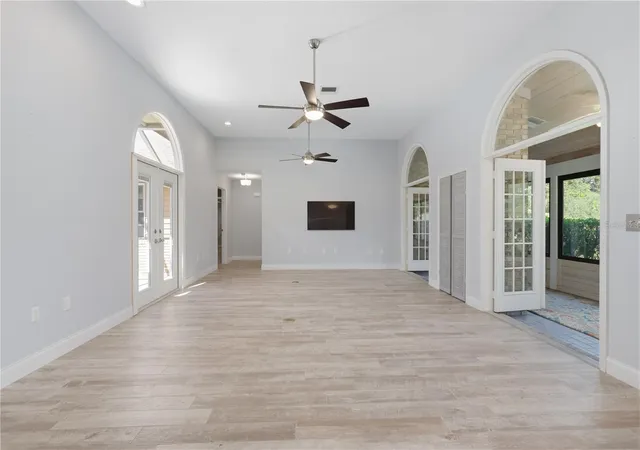 Listing Photo 5 - Condo for sale in building located at 2500 S Gln Eagles Dr, DELAND, FL 32724