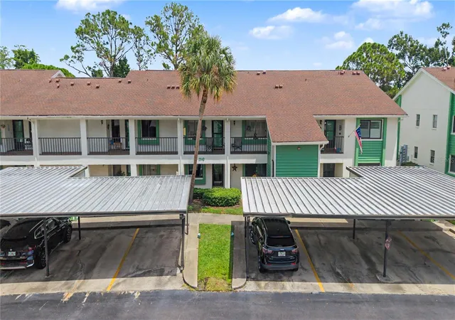 4th image of 2543 Royal Pines Cir #17K, Clearwater, FL 33763 | MLS# TB8543069