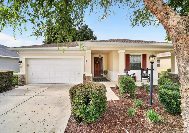 Photo 1 of Single family home for sale at 9895 Sw 95th Loop, Ocala, FL 34481 | MLS# OM731206 | Listing updated on 2026-08-28
