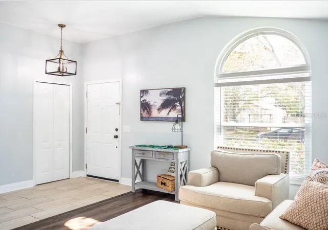 Photo 3 of Sale Pending at 2009 Crosscreek Court, Oviedo, FL 32766 | MLS# O6437071 | Listing updated on 2026-09-27