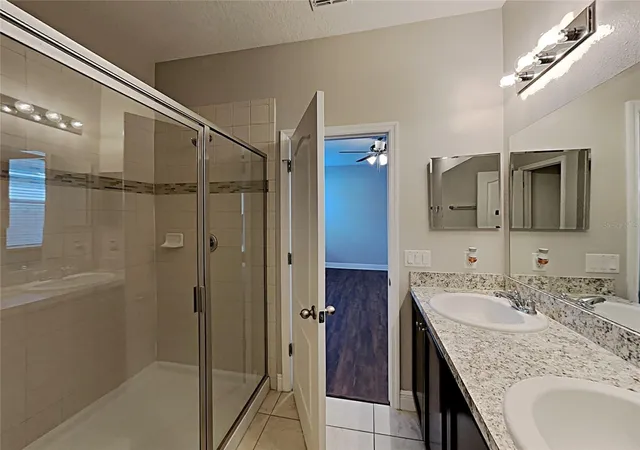 Photo 17 of Single family home for sale at 7033 Feather Wood Dr, Ruskin, FL 33573 | MLS# C7530056 | Listing updated on 2026-08-28