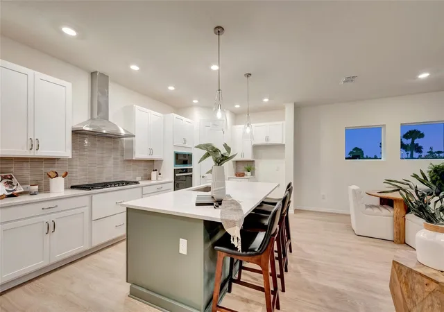 Photo 3 of Single family home for sale at 5169 Sea Branch Ave, Apollo Beach, FL 33572 | MLS# TB8543092 | Listing updated on 2026-10-05