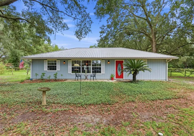 Photo 2 of Single family home for sale at 753 Sw Mapleton St, Fort White, FL 32038 | MLS# GC543053 | Listing updated on 2026-08-29