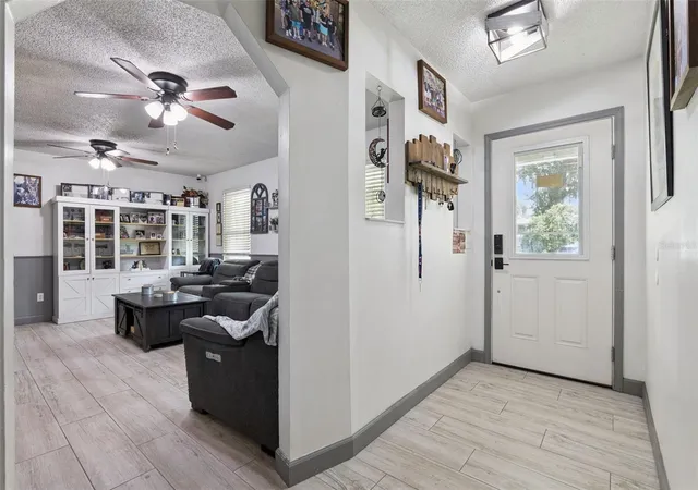 Photo 3 of Single family home for sale at 1629 Orange Tree Dr, Edgewater, FL 32132 | MLS# V4950948 | Listing updated on 2026-09-04