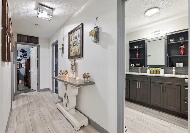 Photo 4 of Single family home for sale at 1629 Orange Tree Dr, Edgewater, FL 32132 | MLS# V4950948 | Listing updated on 2026-09-04