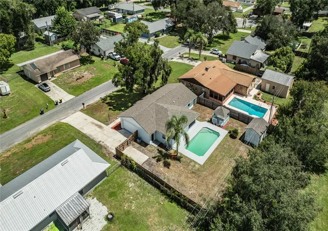 Photo 28 of Sale Pending at 2250 Maple Hl Dr, Lakeland, FL 33811 | MLS# L4964625 | Listing updated on 2026-09-15