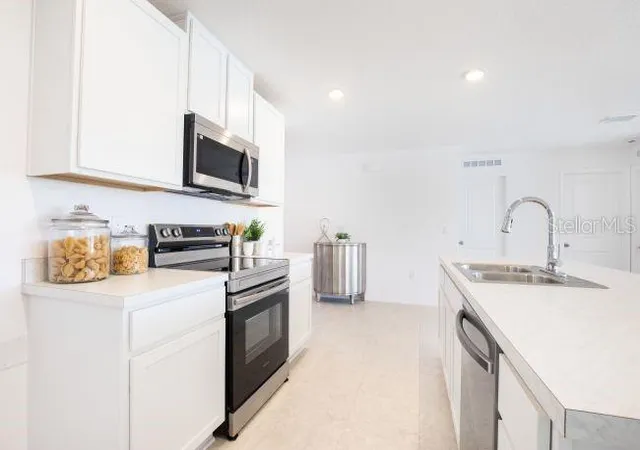 Photo 4 of Single family home for sale at 16077 Malden Rd, Weeki Wachee, FL 34614 | MLS# O6437119 | Listing updated on 2026-08-28