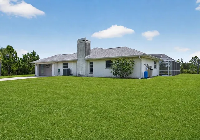 Photo 2 of Townhouse for sale at 5300 Cypress Grove, Punta Gorda, FL 33982 | MLS# K4903741 | Listing updated on 2026-10-08