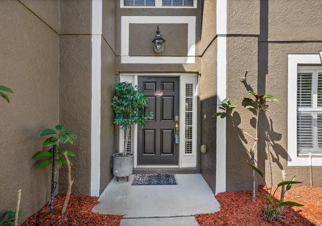 Photo 3 of Single family home for sale at 12614 Lake Vista Dr, Gibsonton, FL 33534 | MLS# TB8543146 | Listing updated on 2026-10-05