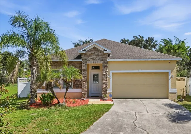 Single family home for sale at 2803 Moonstone Bnd, KISSIMMEE, FL 34758 | MLS# GC543058